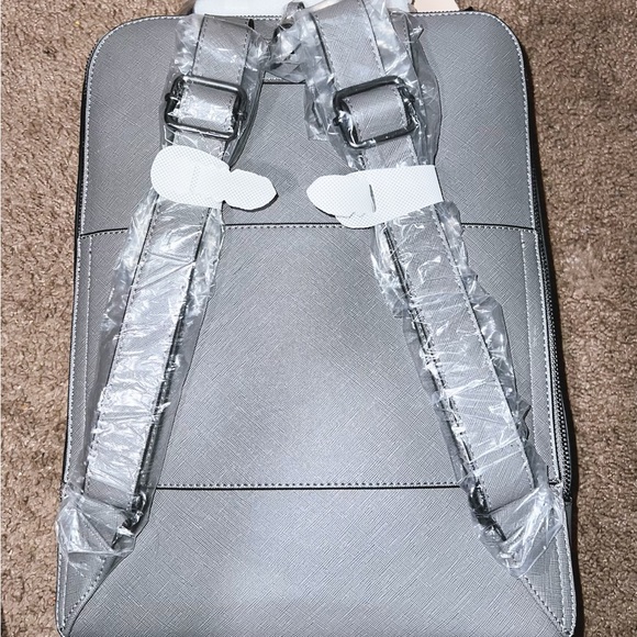 CALPAK Kaya Gray Laptop Bag NWT - Picture 3 of 6